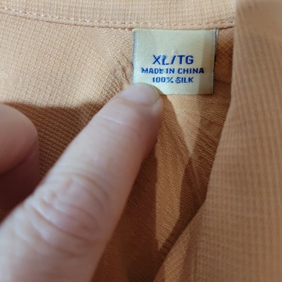 Tommy Bahama Original fit 100% silk Short sleeve Tone on tone design size XL - Picture 5 of 8